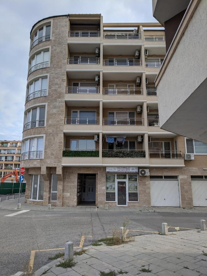 Turquoise Apartment Pomorie Exterior photo